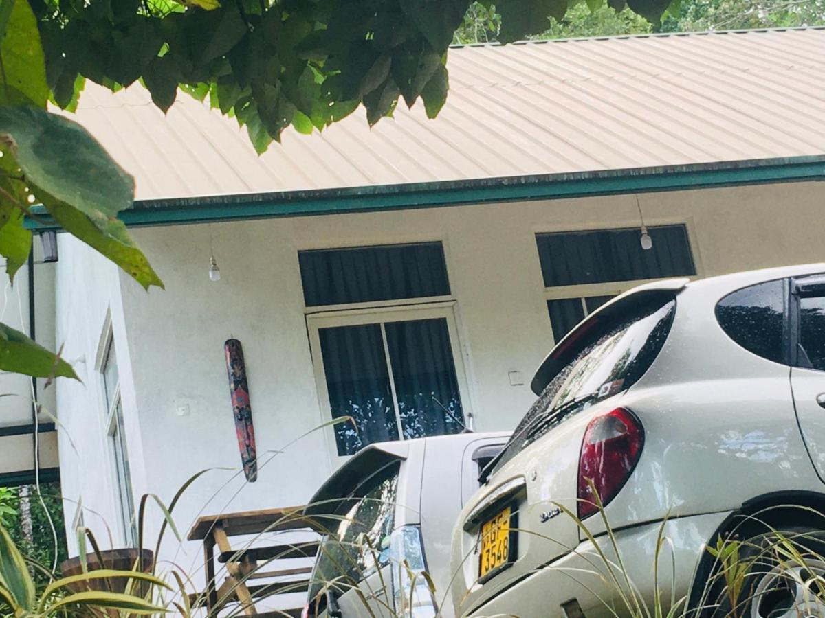 Little Wood Villa And Retreats Doluwa Kandy Exterior photo
